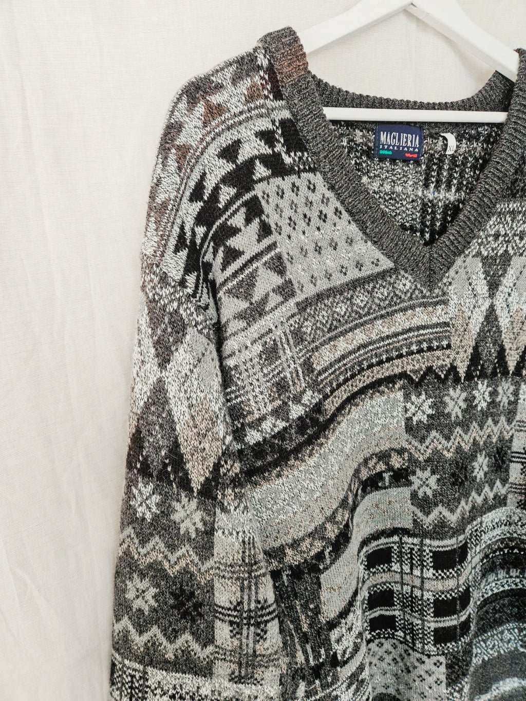 Priya - V-hals trui, wool blend | free size