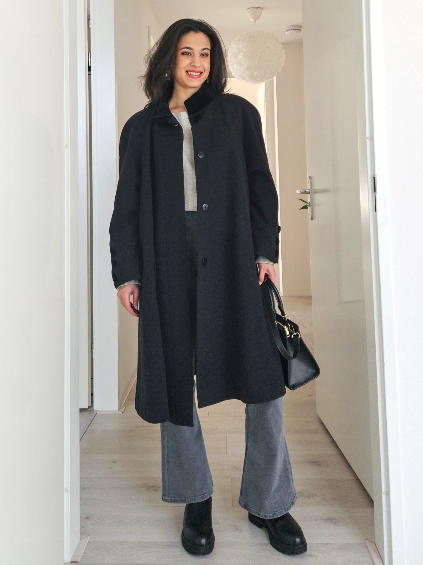 Noor - donkergrijze wollen mantel | XL