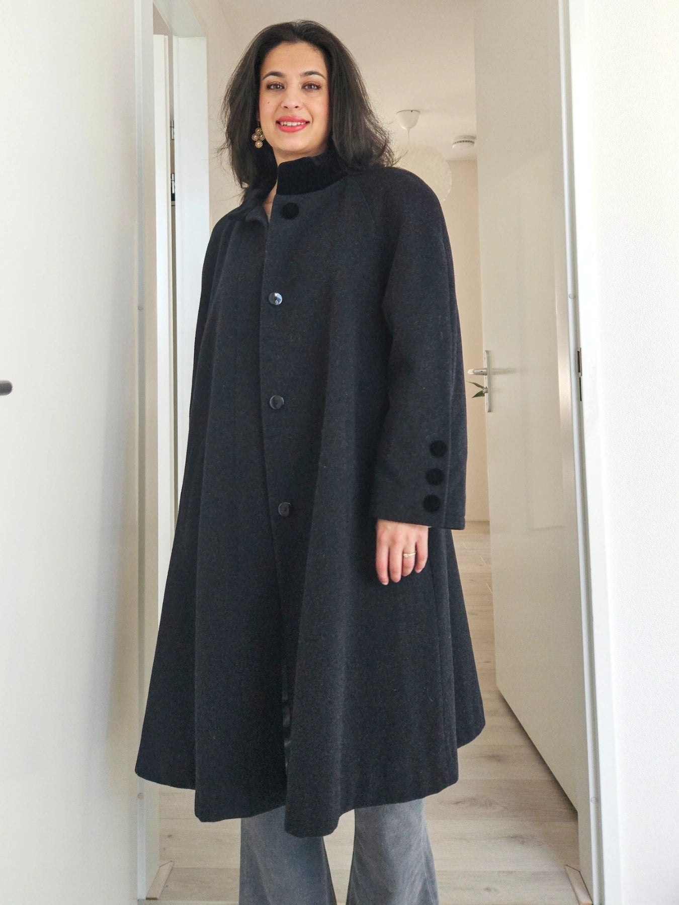 Noor - donkergrijze wollen mantel | XL