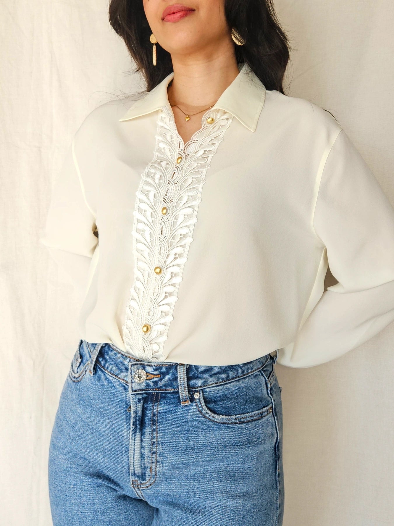 Thalia - pastelgele vintage blouse met kant | XL