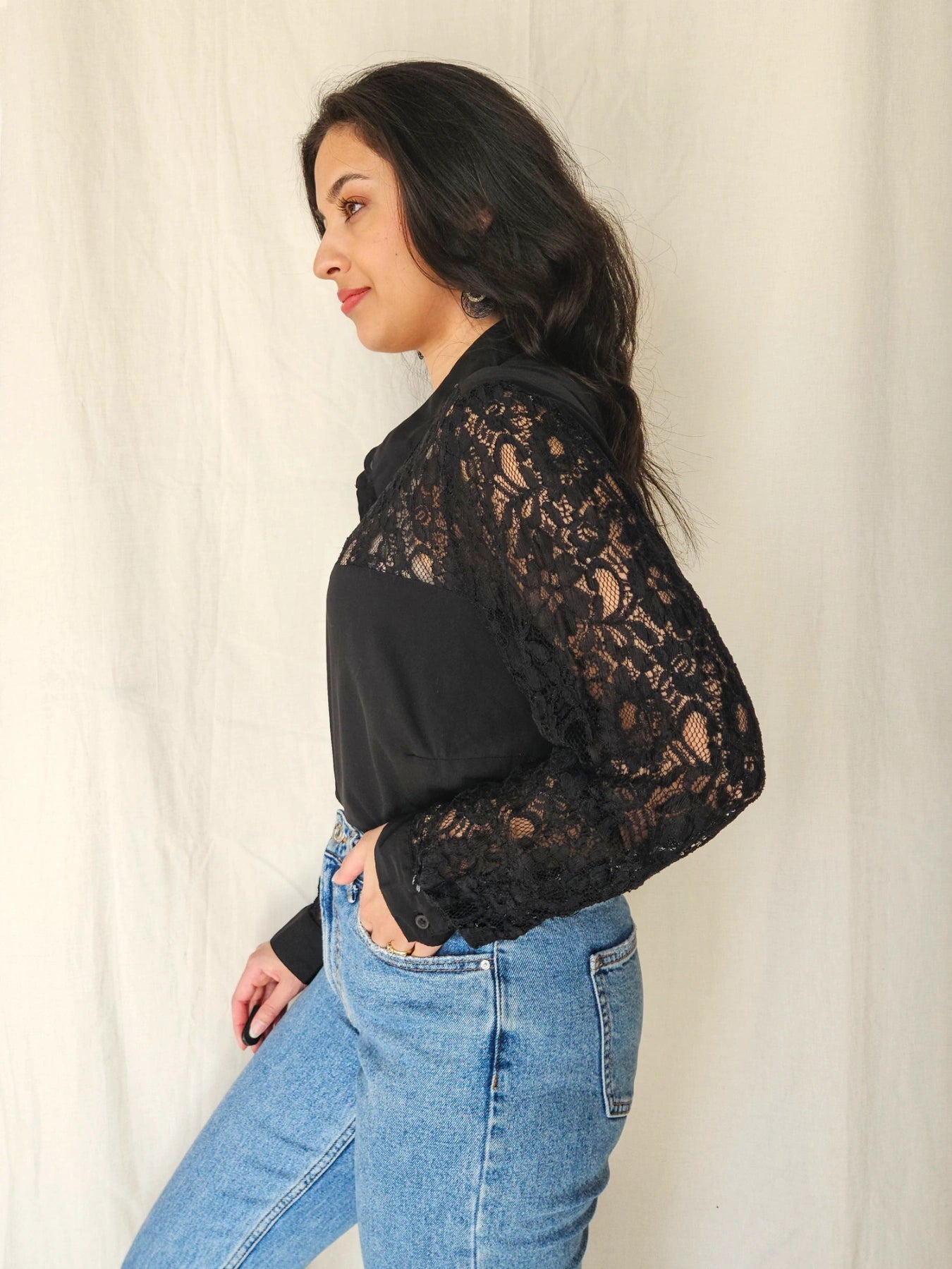 Avi - zwarte vintage blouse met kant | XL