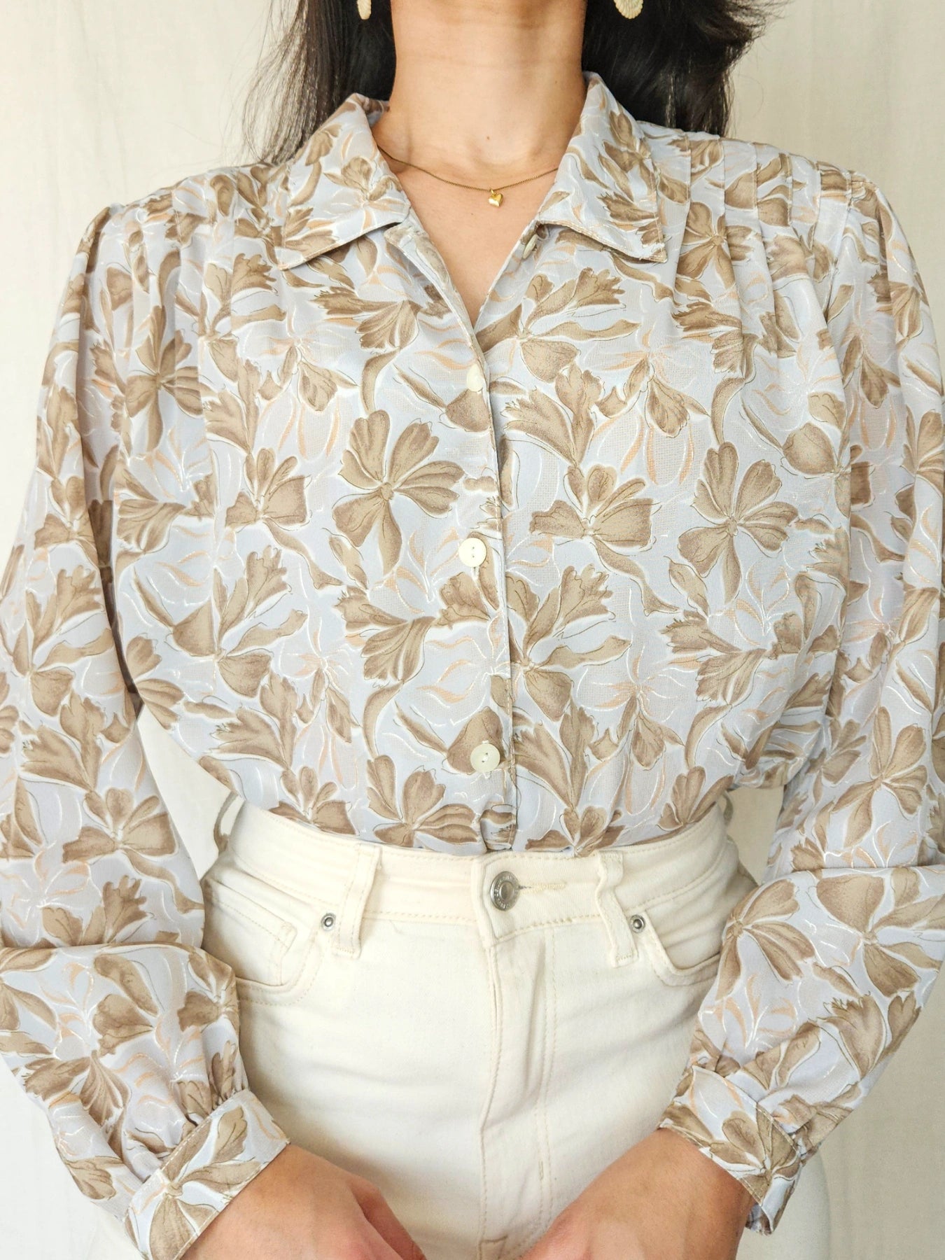 Tyra - grijsblauwe vintage blouse met strikjes | S/M