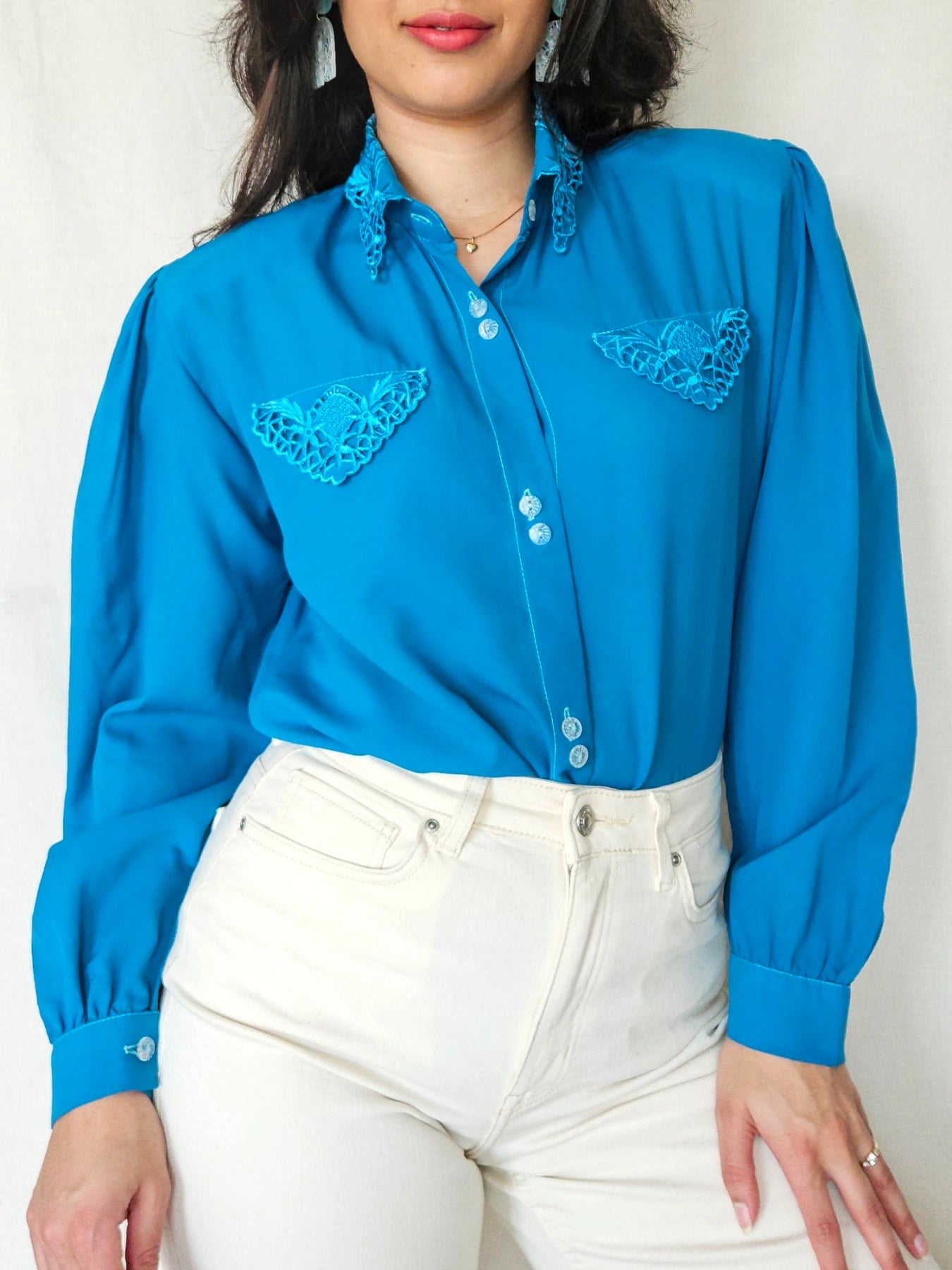 Sanna - vintage blouse met geborduurde details | M