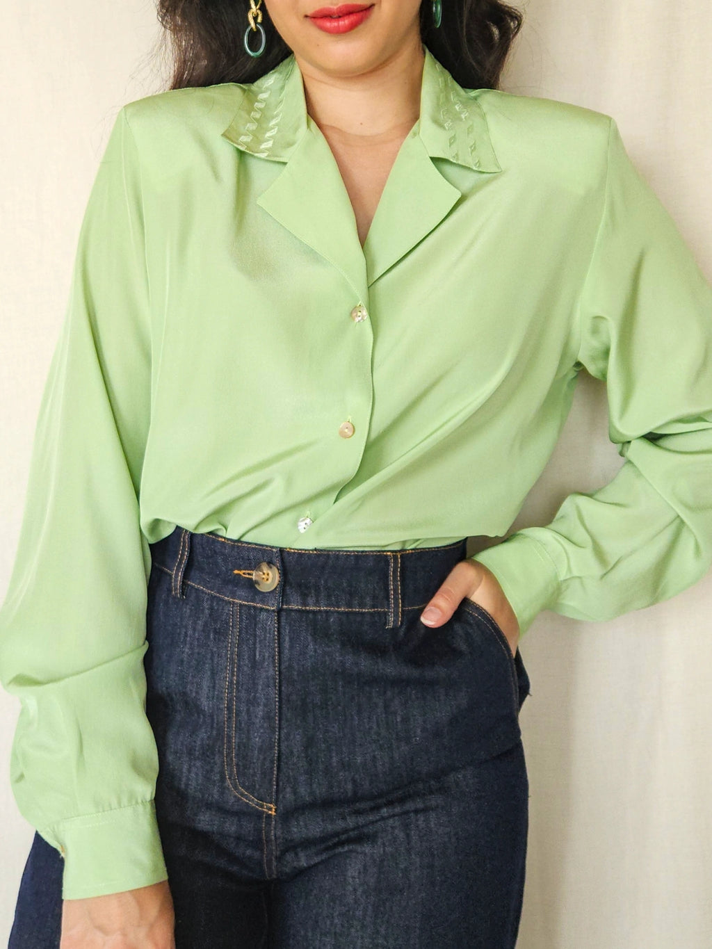 Vera - lichtgroene vintage blouse | M