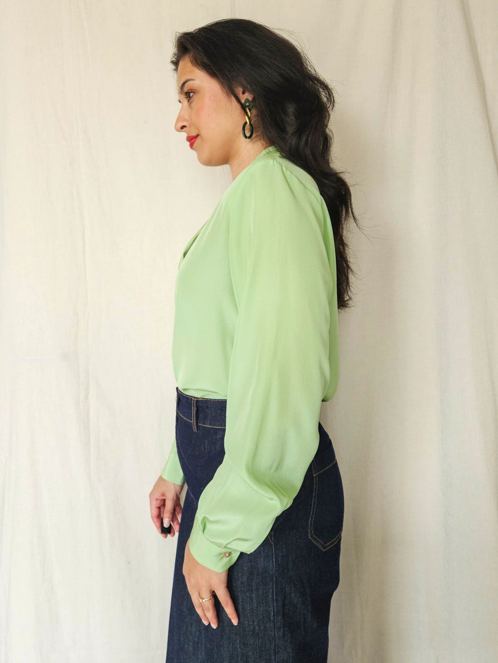 Vera - lichtgroene vintage blouse | M
