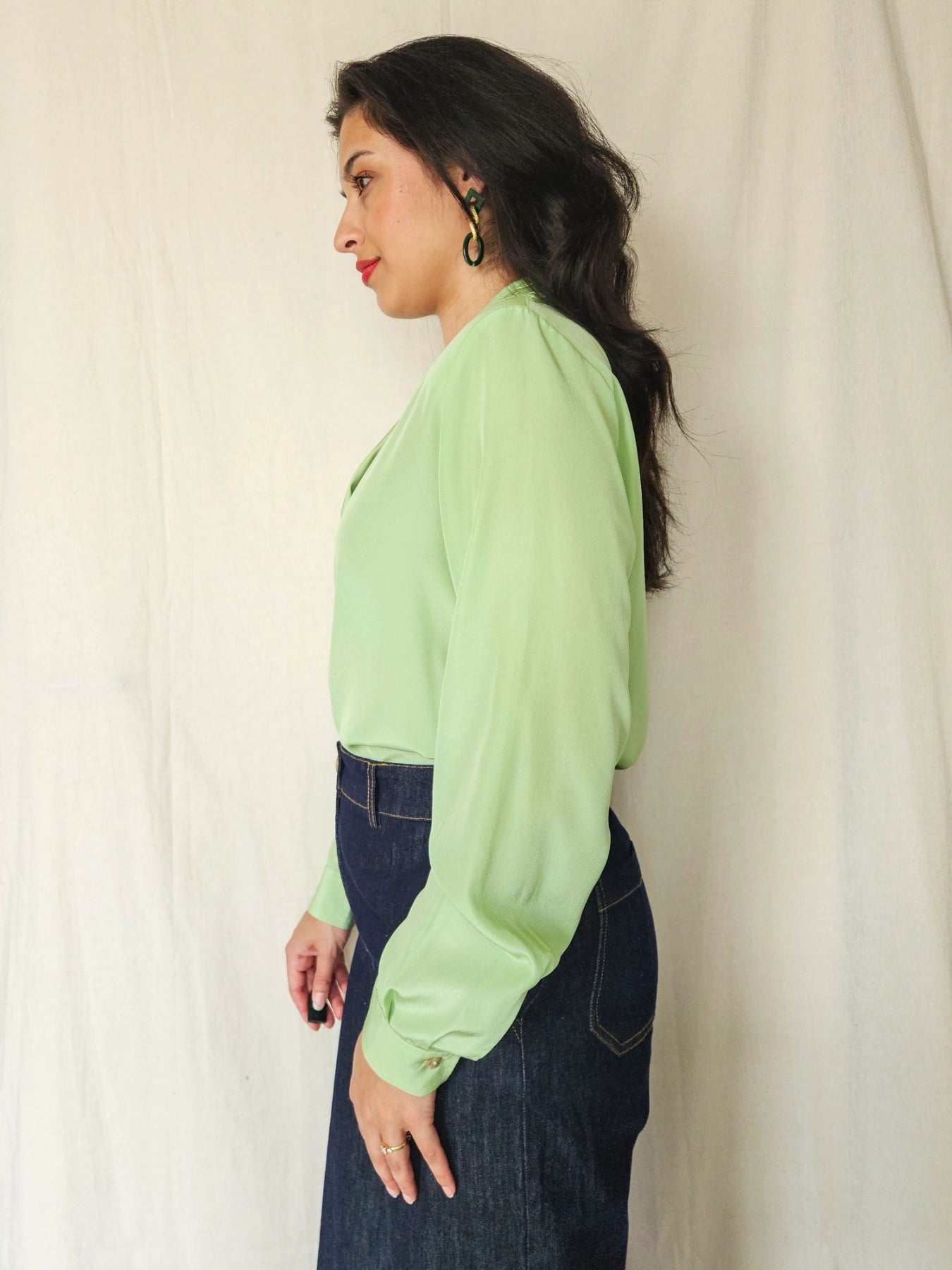 Vera - lichtgroene vintage blouse | M