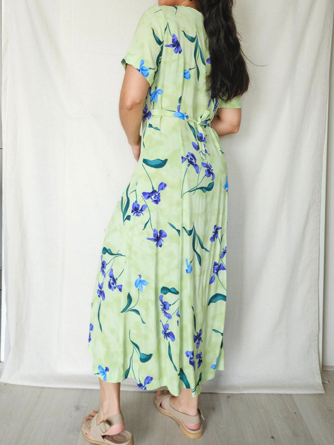 Fiona - lichtgroene vintage jurk met bloemen | M