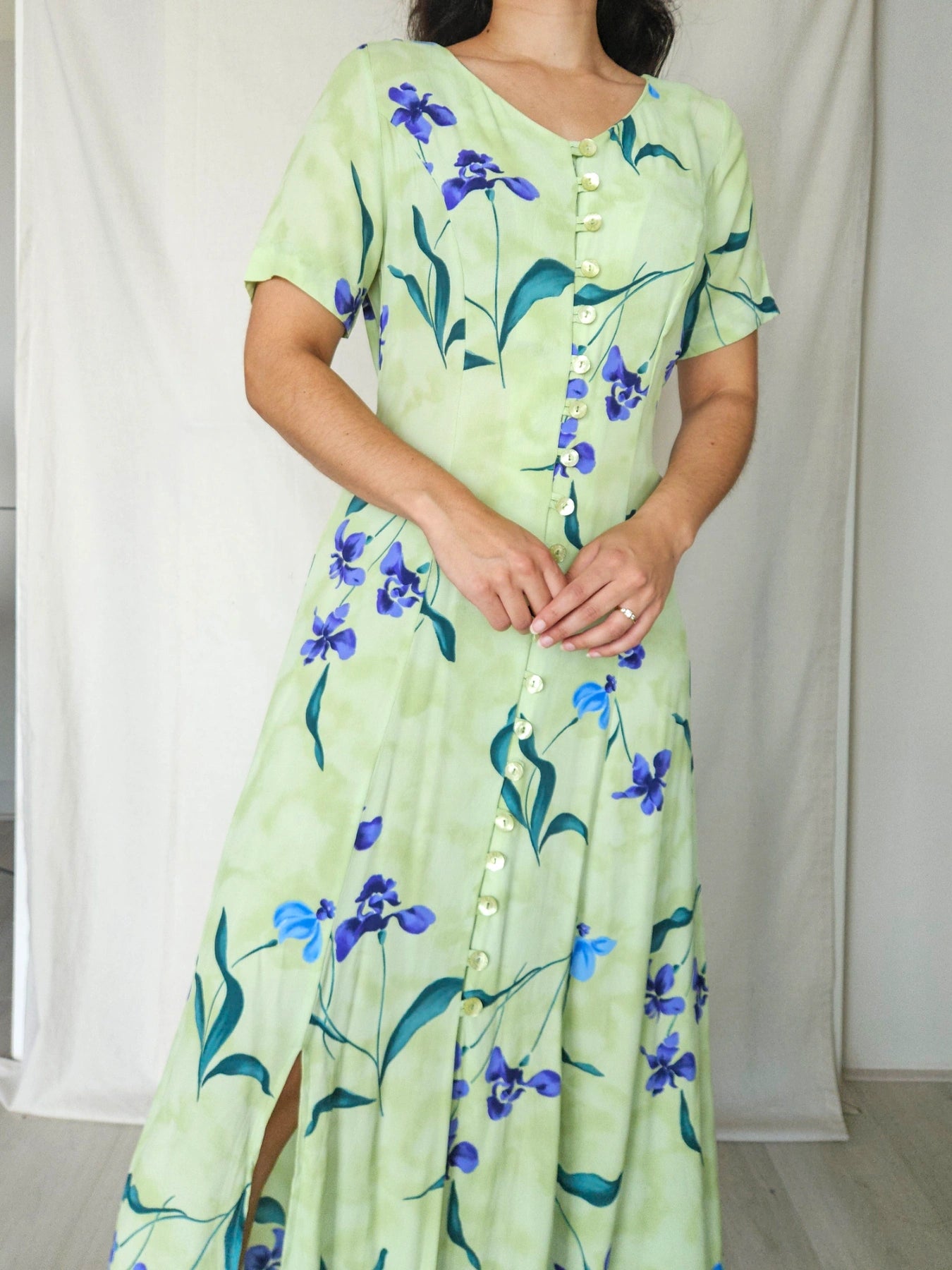 Fiona - lichtgroene vintage jurk met bloemen | M