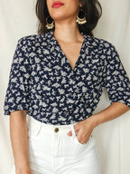 Thalia - donkerblauwe blouse met korte mouw | M