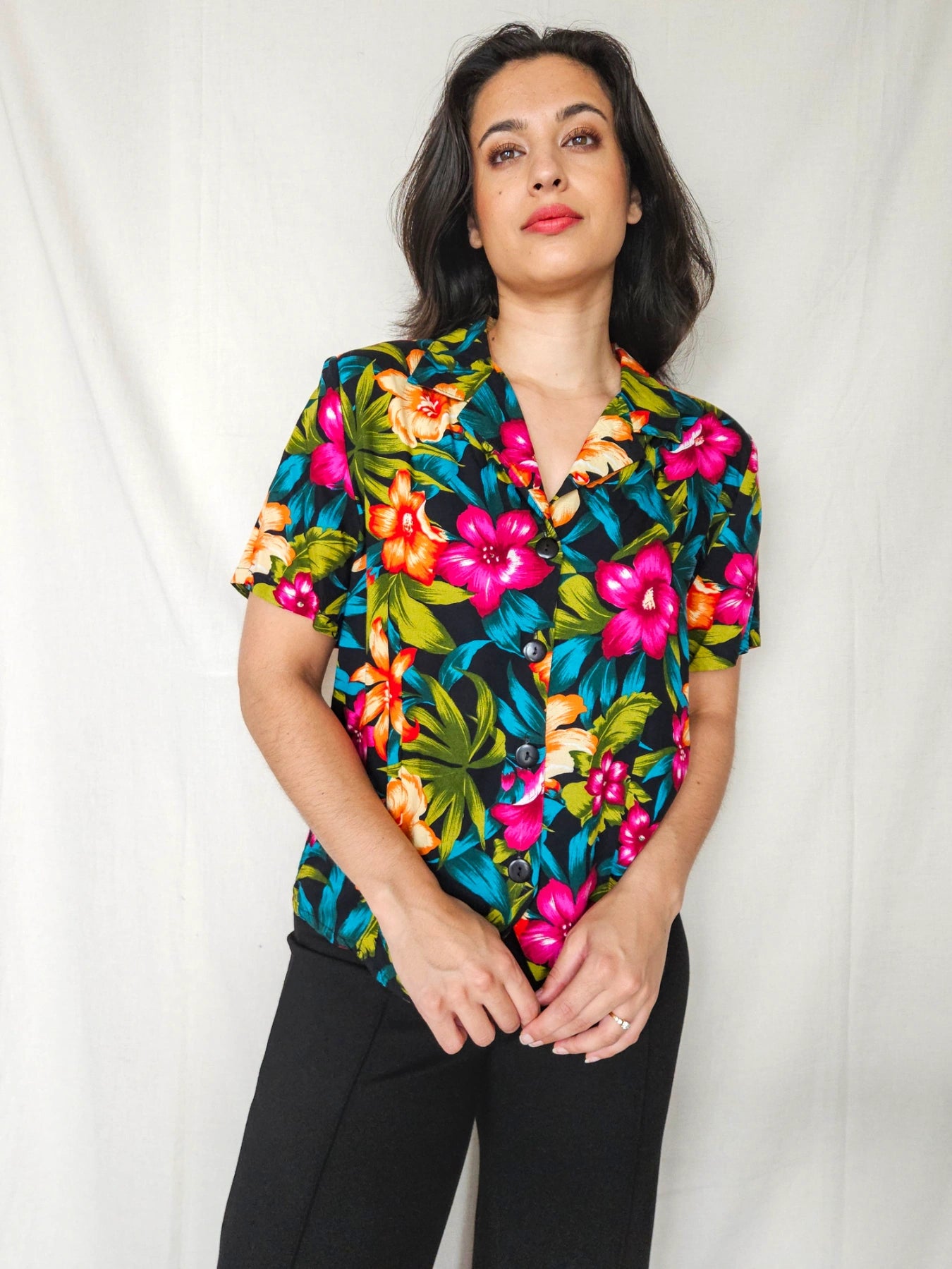 Maia - vintage blouse met strik | M