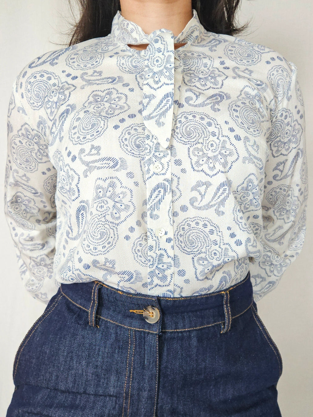 Vega - witte vintage blouse met strik | S