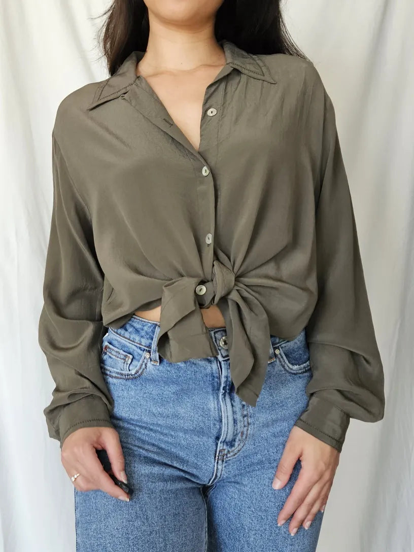 Olive-colored 100% silk blouse | L