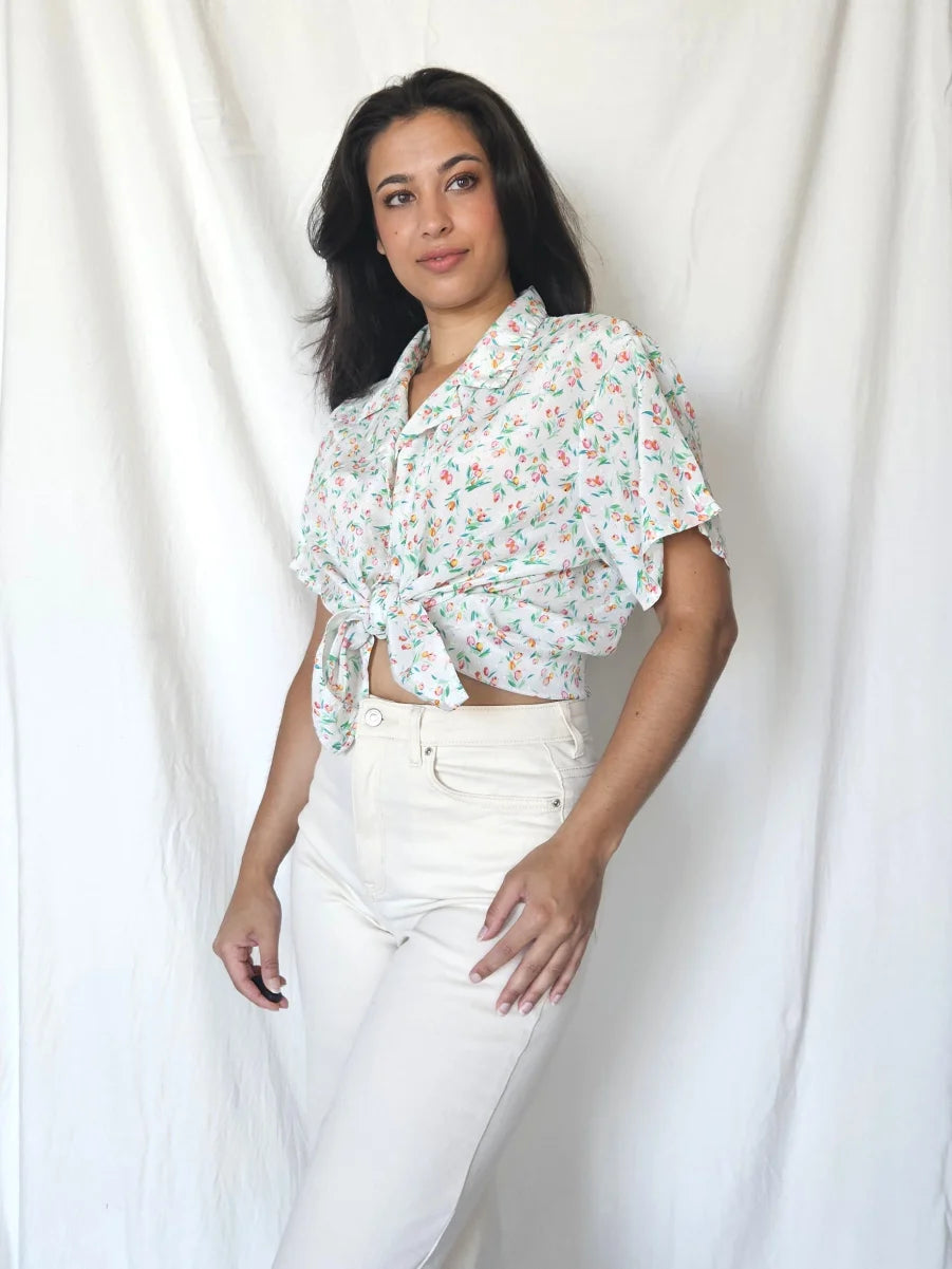 Airy vintage blouse with a light sheen | XXL