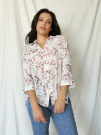 White vintage blouse with flowers | XL