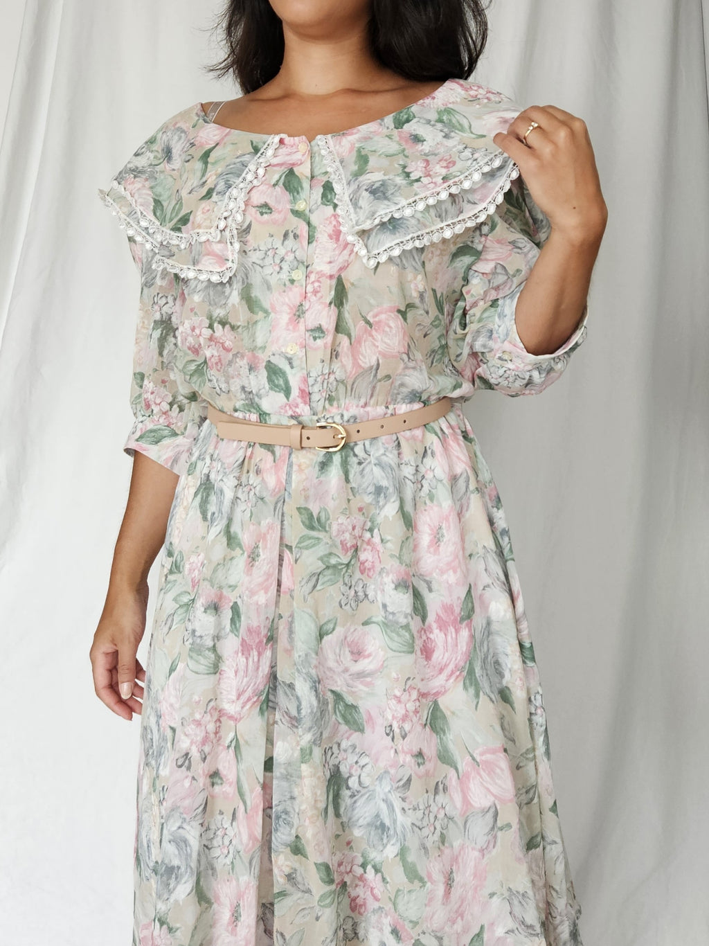 Romantische katoenen vintage jurk met kraag | L