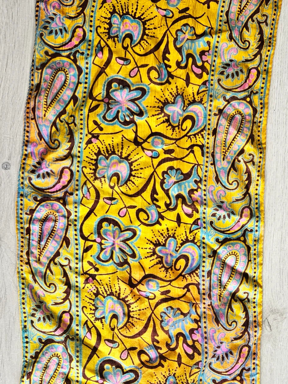 Indian Flower - vintage sjaal, zijde